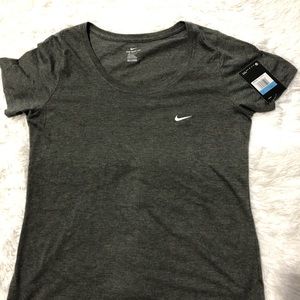 NIKE t-shirt